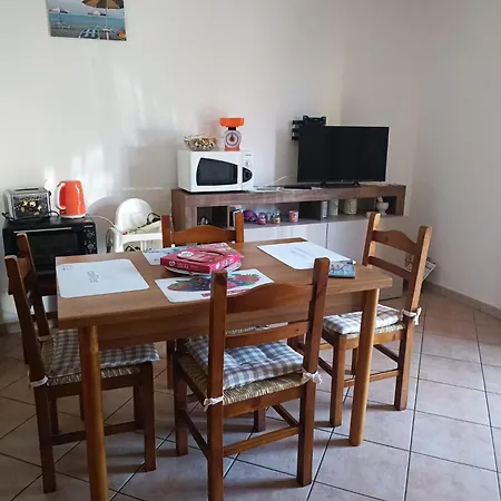 Teddy House Apartamento Porcari